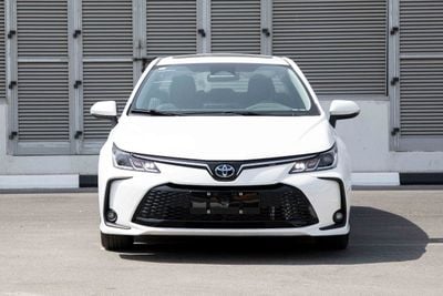 Toyota Corolla 1.8L Hybrid with Sunroof & Black Interior