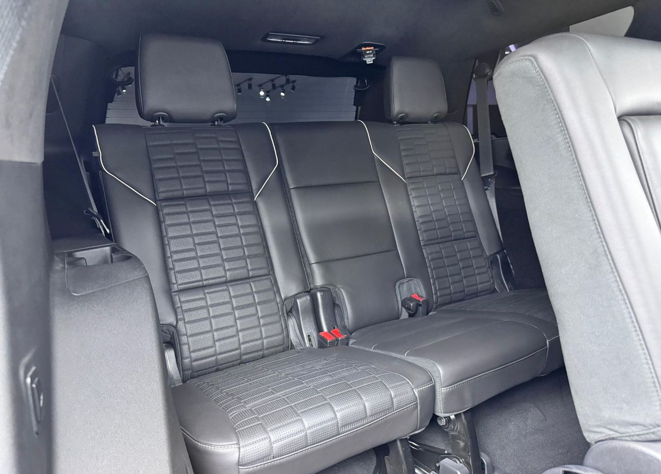 كاديلاك إسكالاد Sport Platinum 6.2L 4WD 2021 Cadillac Escalade 600 Sport Platinum, Full Cadillac Service History, Wa
