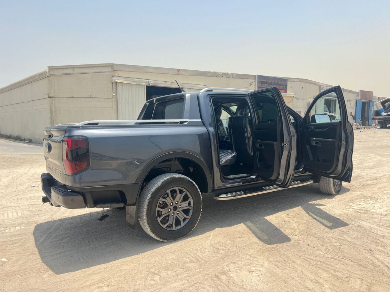 فورد رانجر DIESEL 2.0 L RIGHT HAND DRIVE WILDTRAK PICKUP