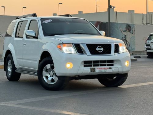 نيسان باثفايندر SE 3.5L