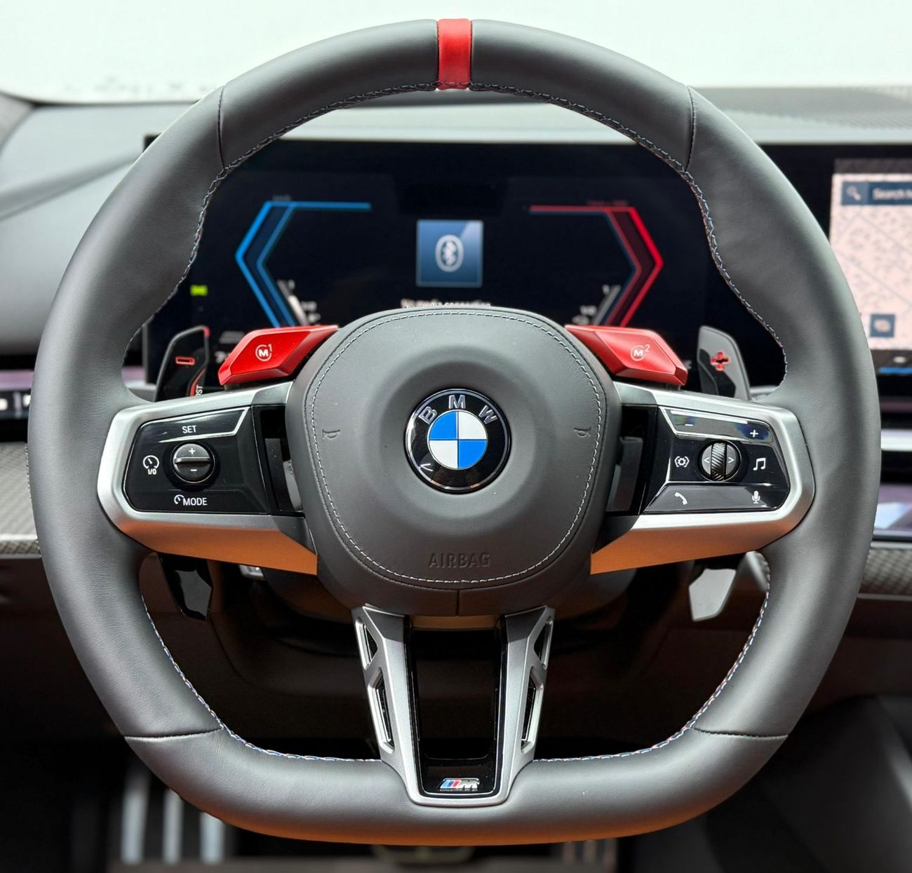 BMW M5 2025 BMW M5 Full Carbon, Agency Warranty Service Pack 5Y, Full Service History, GCC