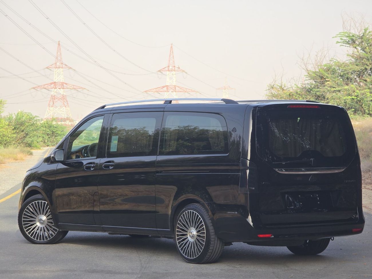 مرسيدس بنز V 250 Std 2.1L