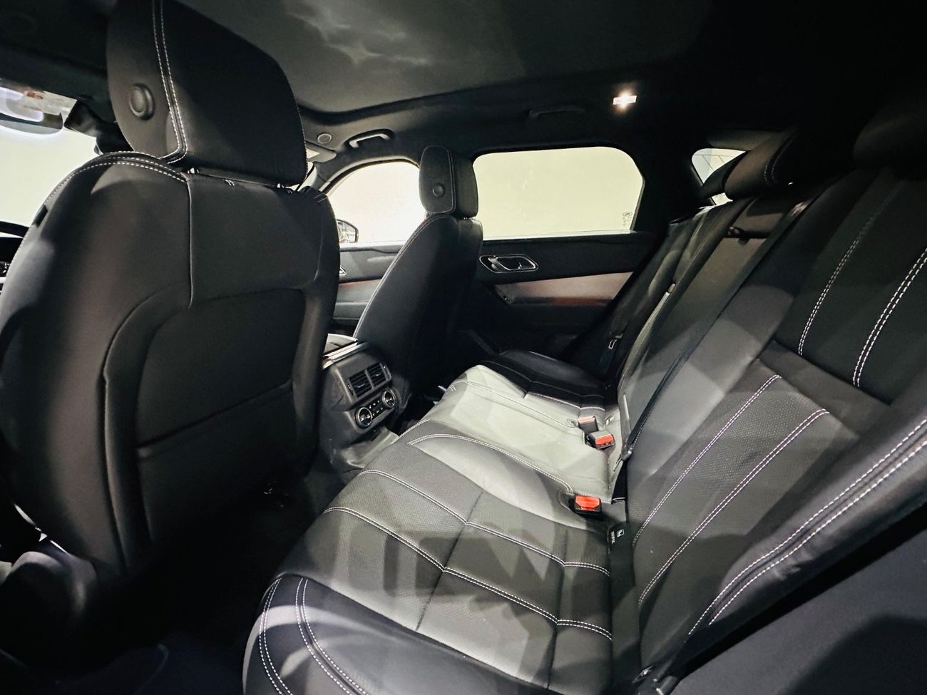 لاند روفر رينج روفر فيلار P250 R-Dynamic HSE 2.0L