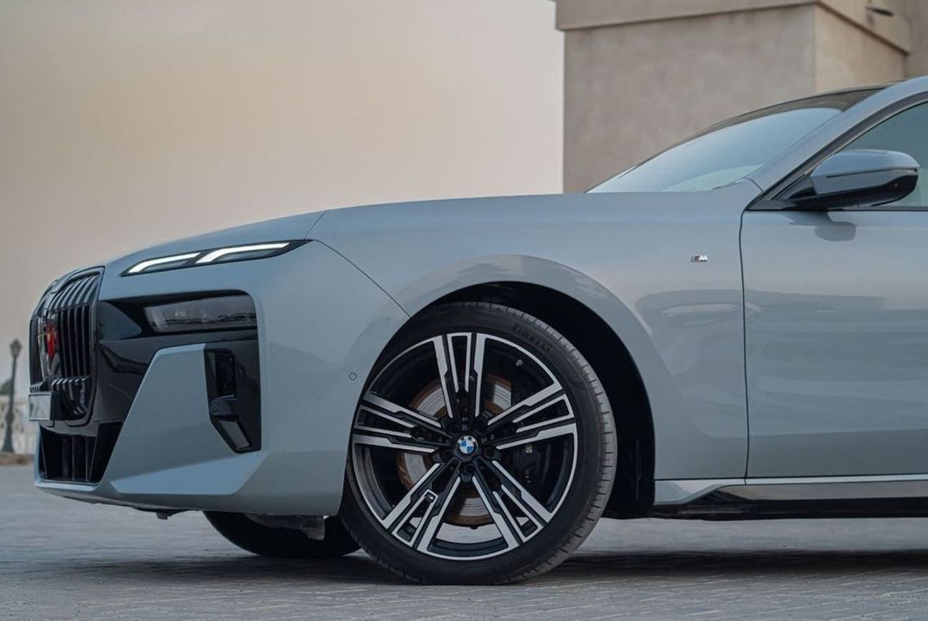 بي أم دبليو 740Li M POWER