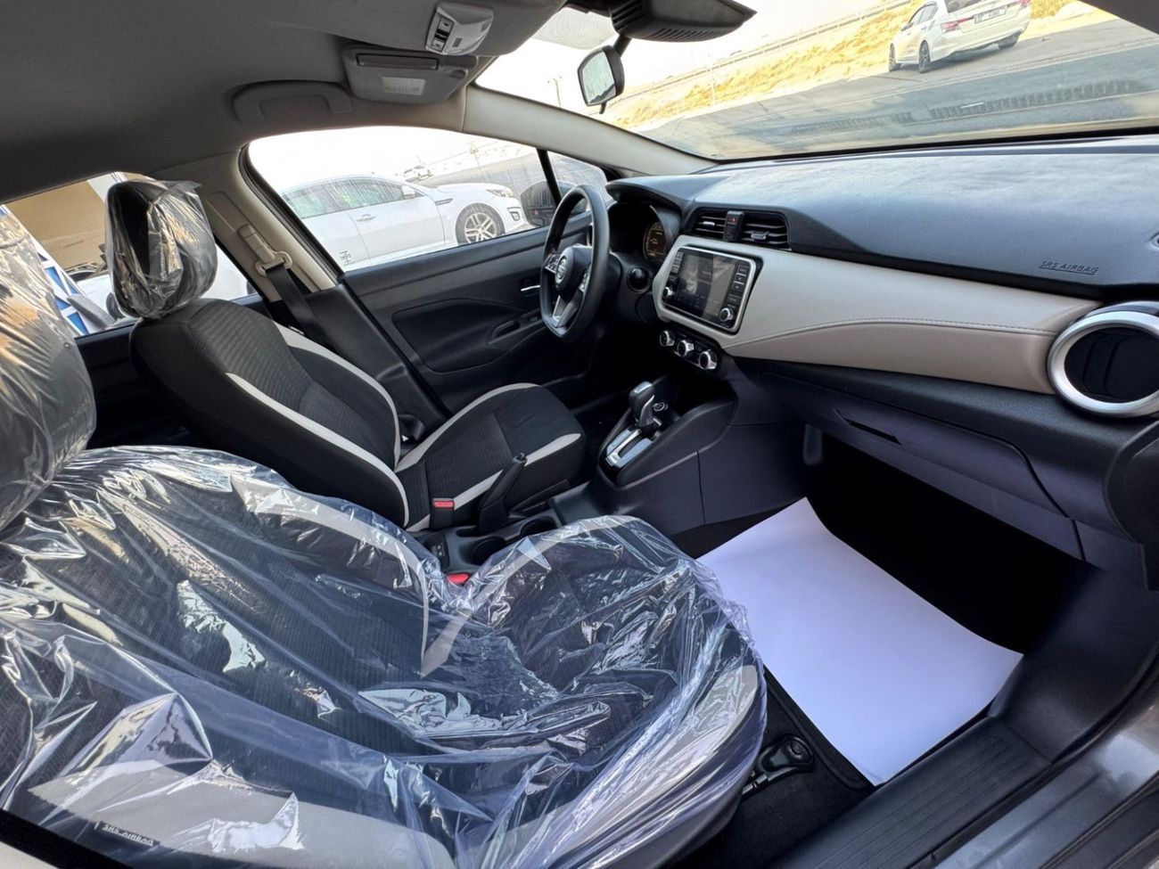 نيسان فيرسا SV / V4 1.6L / DIGITAL CLUSTER / RADAR / ROAD ASSIST / BLIND SPOT / REMOTE START