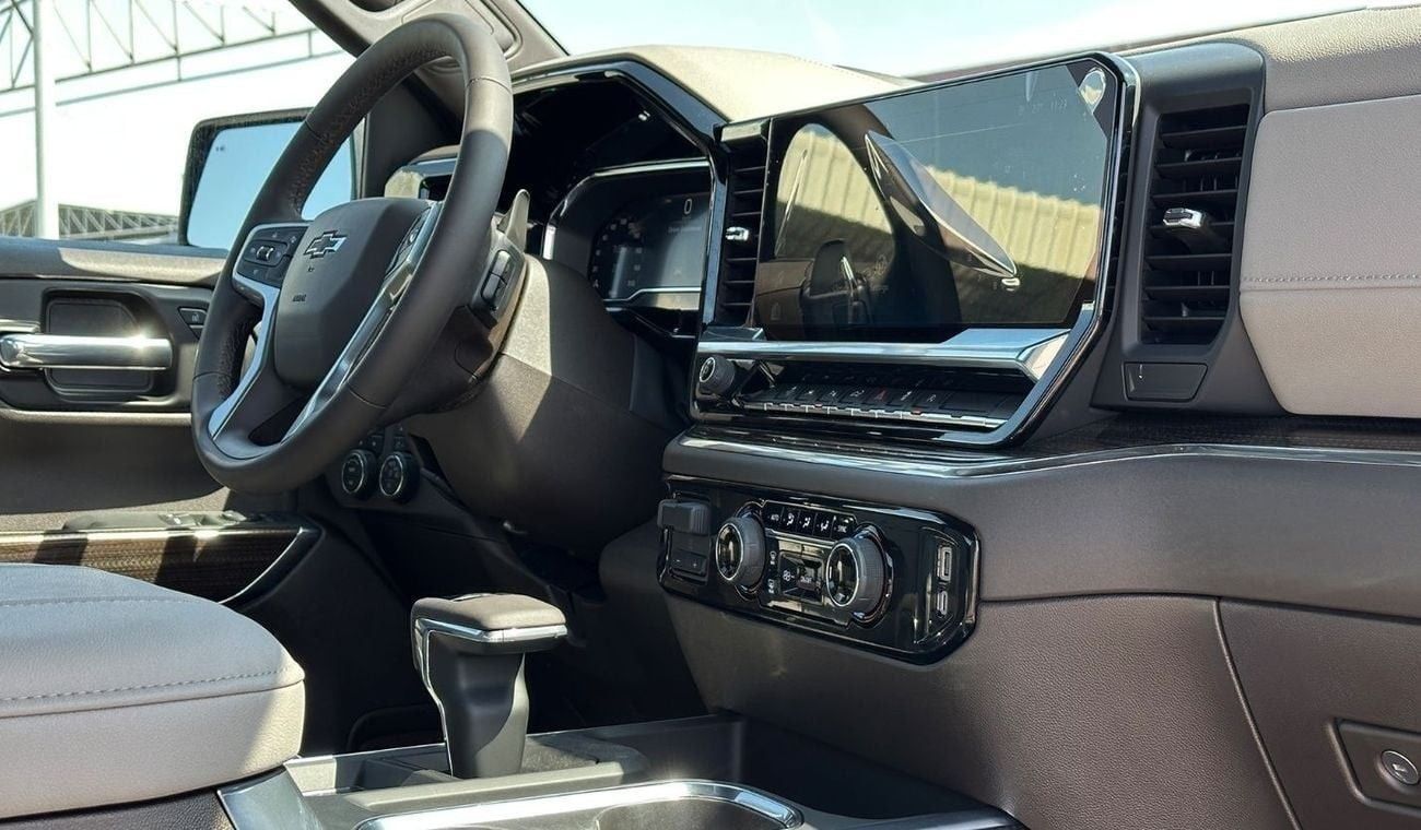 Chevrolet Silverado RST 2024 GCC 5.3L V8 Brand New Agency Warranty