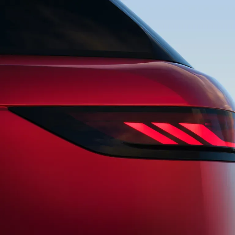 لاند روفر رينج روفر سبورت exterior - Tail Light