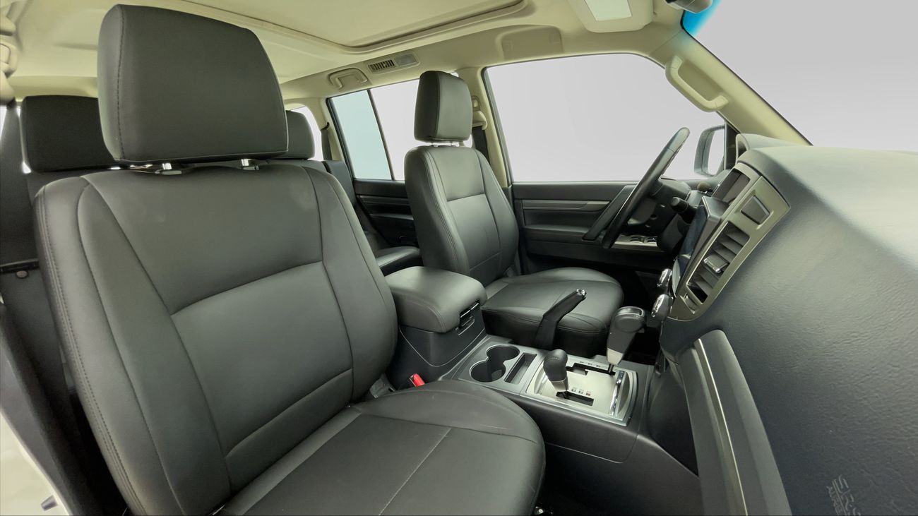 Mitsubishi Pajero GLS HIGHLINE 3 | Zero Down Payment | Home Test Drive