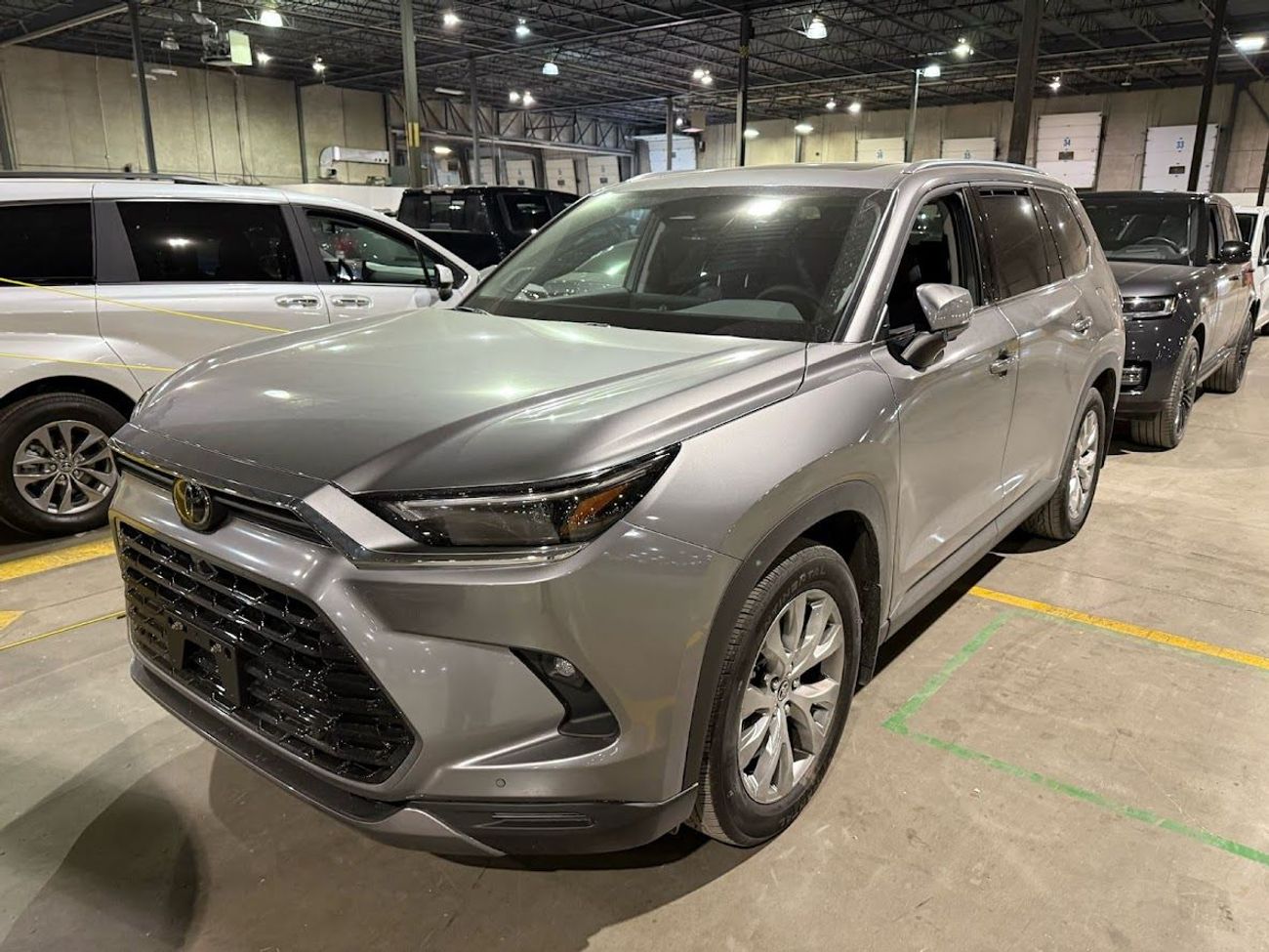 Toyota Grand Highlander LIMITED HYBRID/2025/Coming Soon