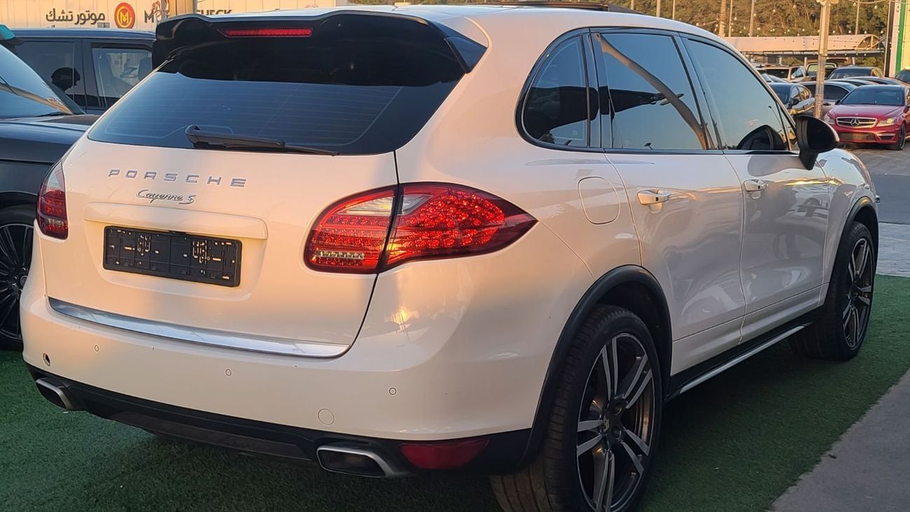 Porsche Cayenne S 4.8L