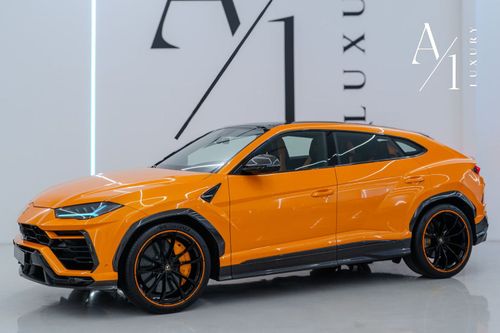 Lamborghini Urus STD 4.0T V8 2022 Lamborghini Urus Pearl Capsule, Lamborghini Warranty, Carbon Fiber Package, Fully L