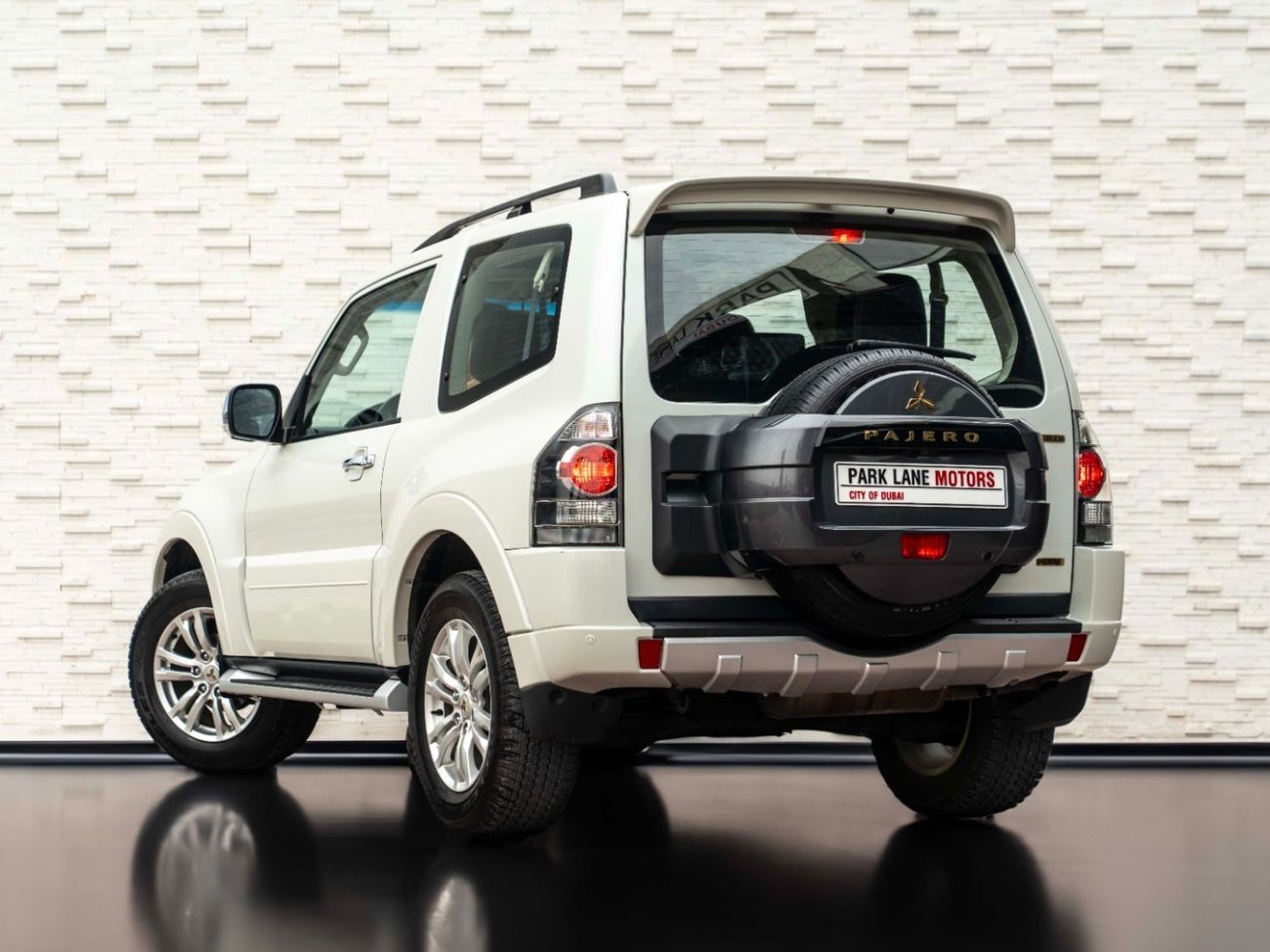 ميتسوبيشي باجيرو GLS 3.8L