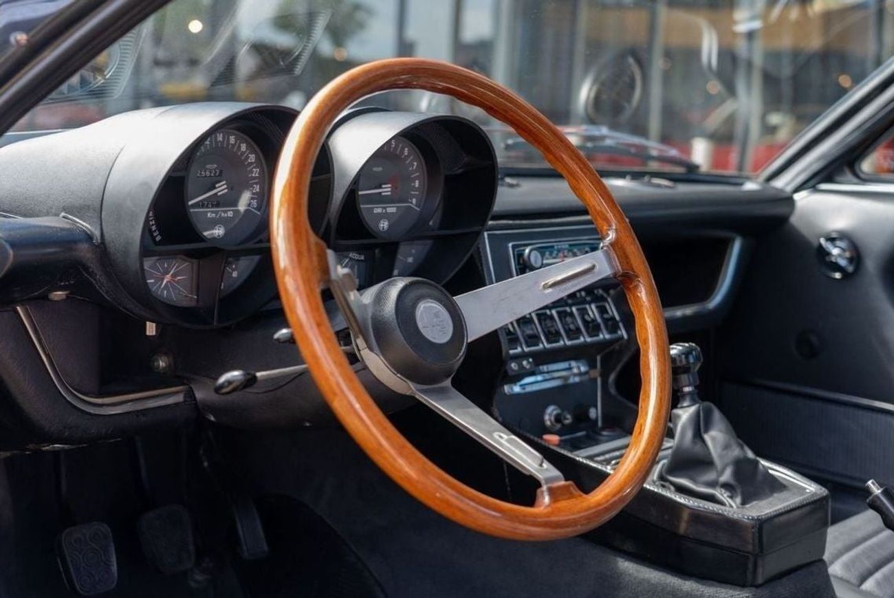 Alfa Romeo Montreal Montreal V8