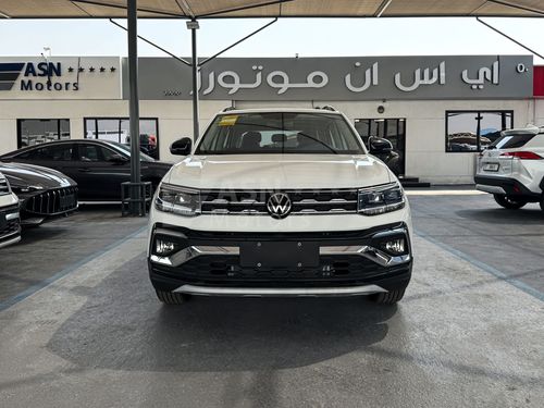 فولكس واجن T كروس Deluxe Edition 1.5L 2024