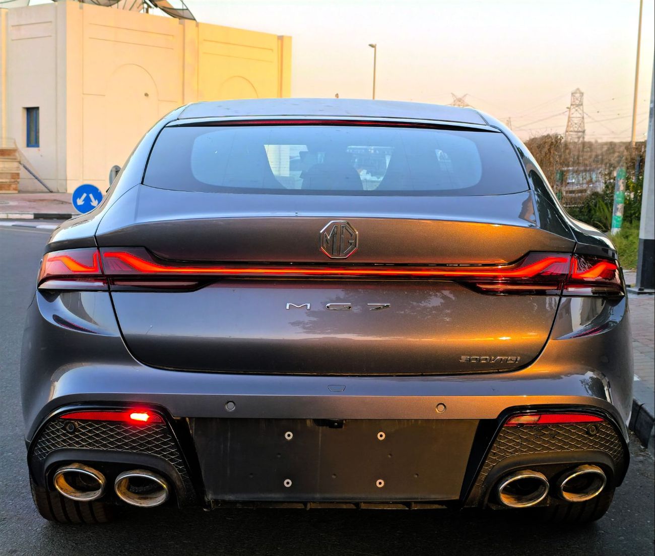 أم جي 7 Engine 1.5 Turbo Full Option GCC Specs Brand New