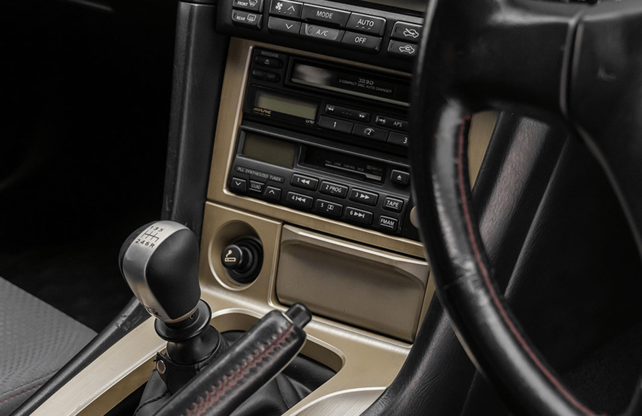 نيسان سكايلاين 2.6L I-6 Turbocharged Engine