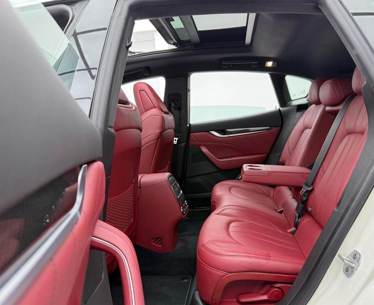 مازيراتي ليفونت GTS 3.8L