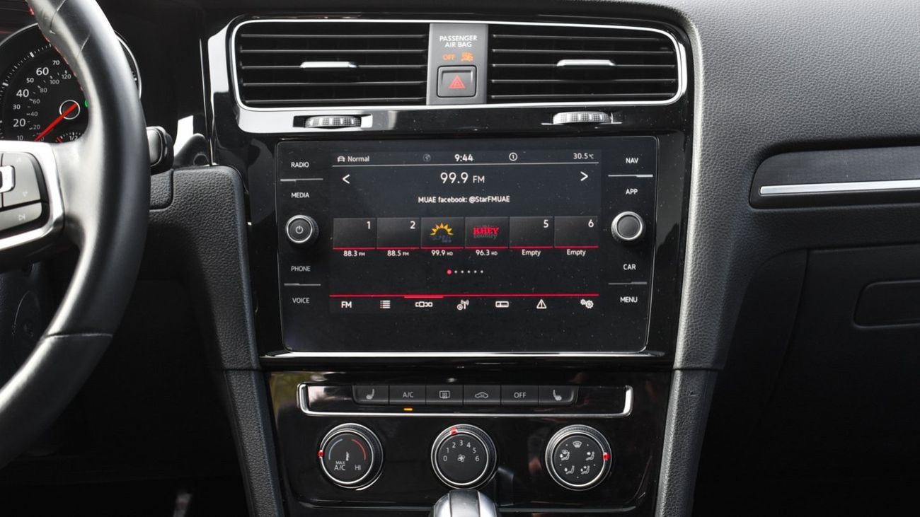 Volkswagen Golf GTI