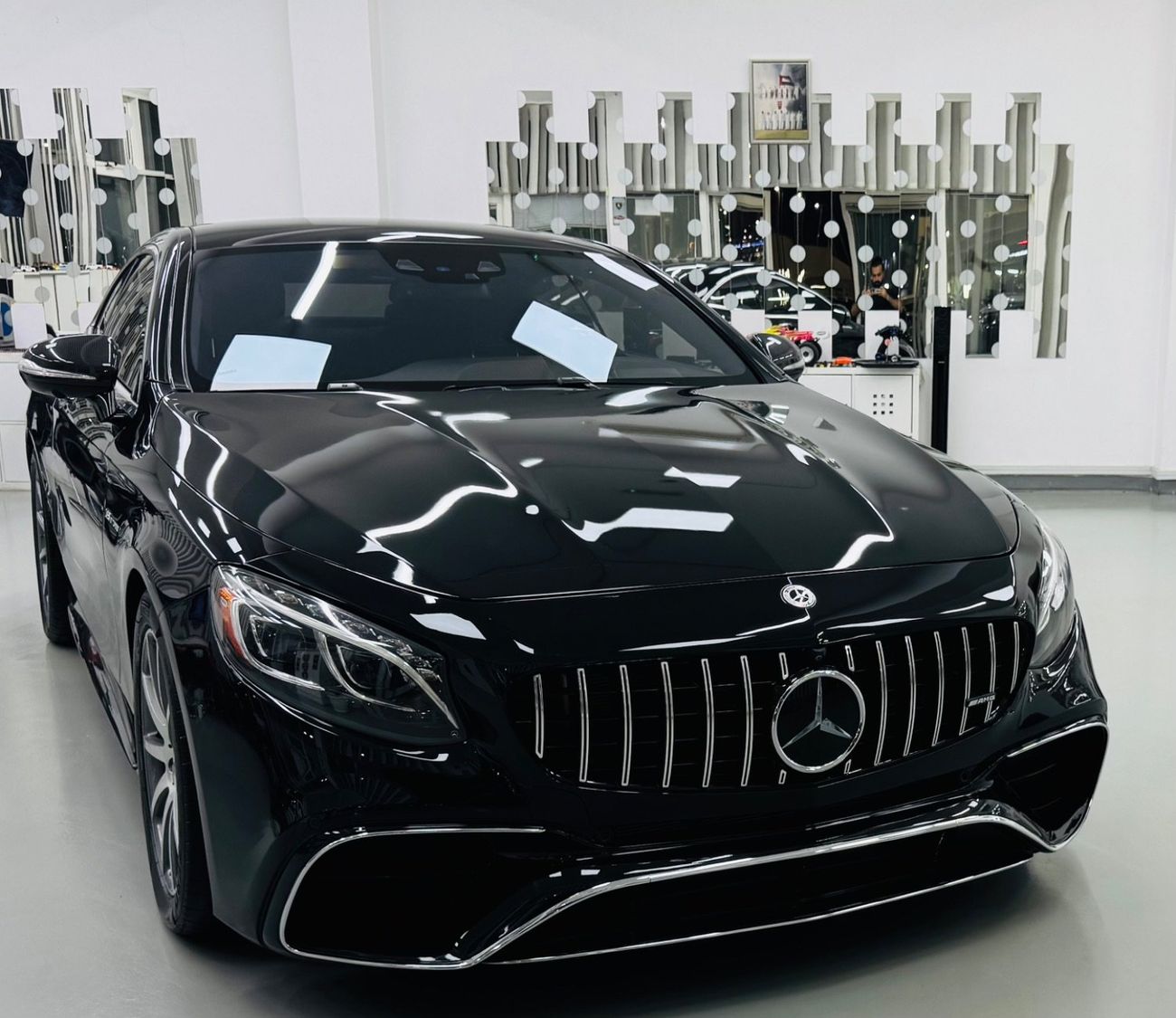 مرسيدس بنز S 63 AMG كوبيه S63 .. V8 .. Perfect Condition .