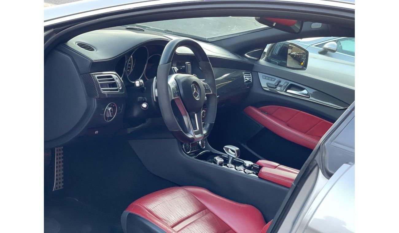 مرسيدس بنز CLS 63 AMG CLS 63 AMG / ORIGINAL / FULLY SERVICED